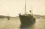 Ethie approaching wharf in Trinity harbour - Quai d'approche d'Ethie dans le port de Trinity