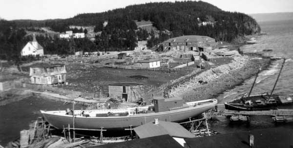 M.V. Trinity North under construction at Monroe, Trinity Bay - M.V. Trinity North en construction  Monroe, Trinity Bay